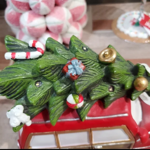 Vintage Holiday Car - Picture 4 of 8